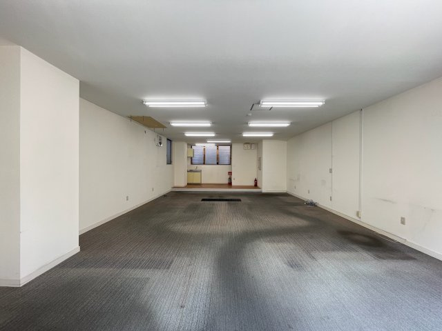 昴大明石の内装