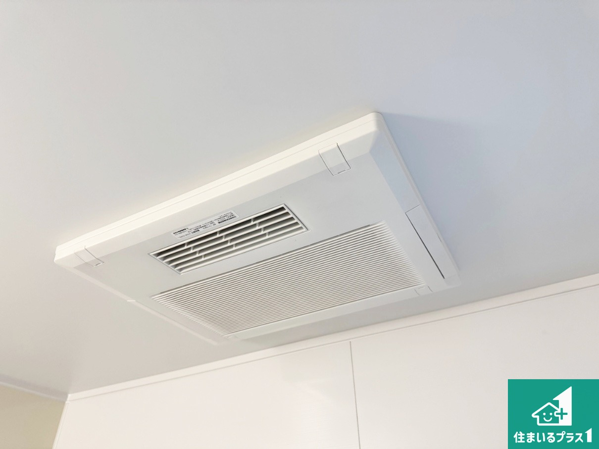 神戸市垂水区神陵台　第10期　新築一戸建ての冷暖房・空調設備|四季を通して快適なバスライフをお手伝いする浴室暖房乾燥機！浴室の乾燥・暖房・涼風・換気はもちろん、２４時間換気にも対応！