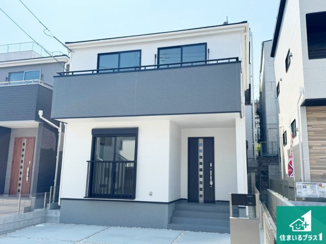 神戸市垂水区神陵台　第10期　新築一戸建ての外観|安心の10年保証！外観を美しく保ち、雨水で汚れを落とします！気になることがありましたら、お気軽にお問い合わせください！