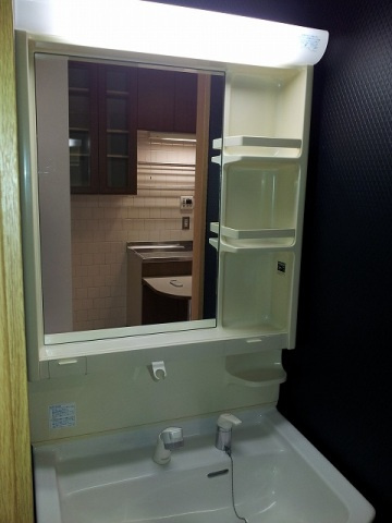 Ｍ６BLDGの洗面所|コンパクトで使いやすい洗面所