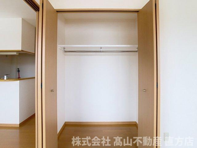 ロワイヤルT・NⅡの収納