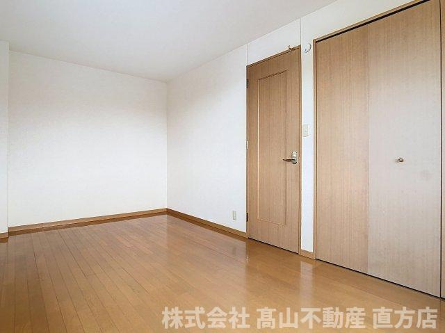 ロワイヤルT・NⅡの洋室