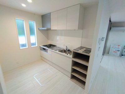 【キッチン】 | ソラーナ小松原