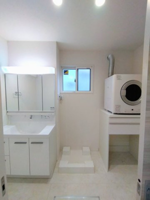 【洗面所】 | ソラーナ小松原