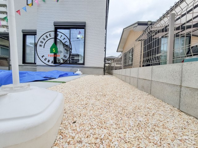 熊本市中央区萩原町第1-1棟（A号棟）の庭|お庭で自由な時間を過ごせます。