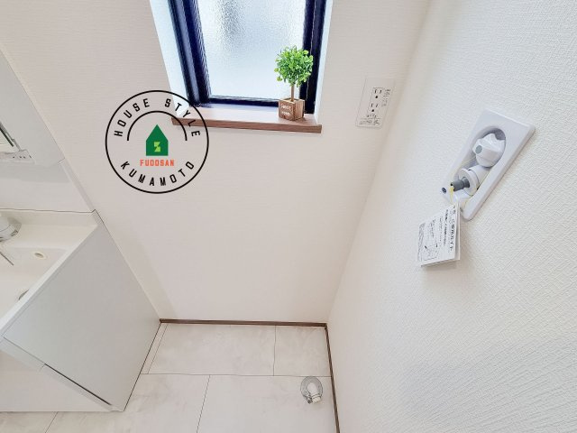 熊本市中央区萩原町第1-1棟（A号棟）のランドリースペース|ランドリースペースとなります。広々して有効的にご使用できます。 