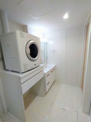 【洗面所】 | ソラーナ小松原