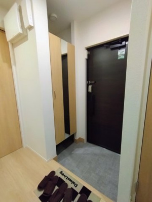 【玄関】 | ソラーナ小松原