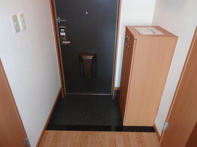 トランキーロの玄関|玄関