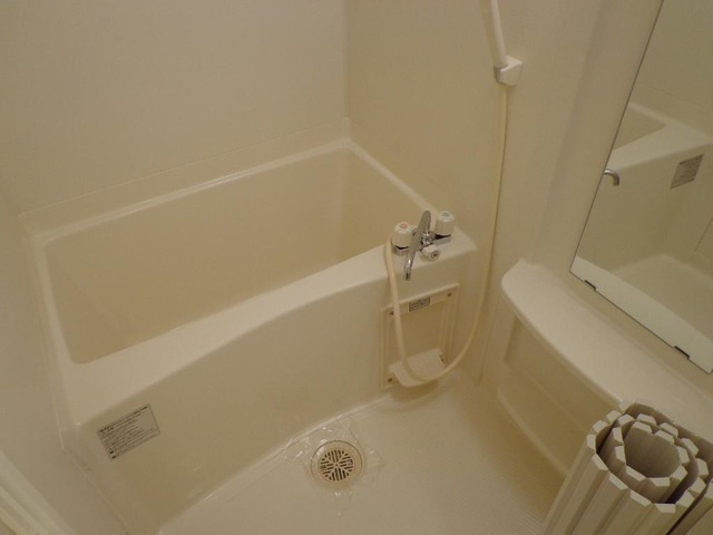 トランキーロの浴室|バス