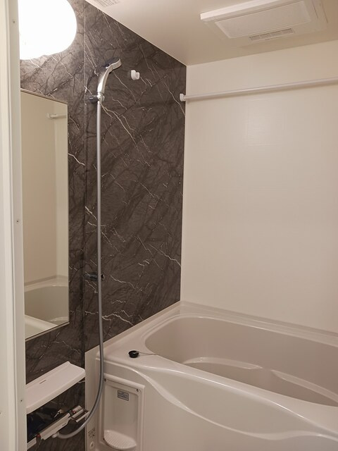 シャルマン　ワンの浴室