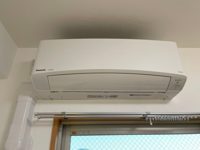 ピアッツァレント今井町の設備|洋室6.3帖のエアコン