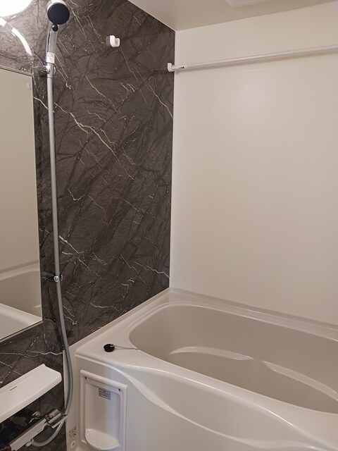 シャルマン　ワンの浴室