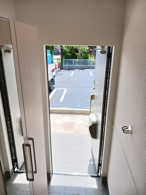 シャルマン　ワンの玄関