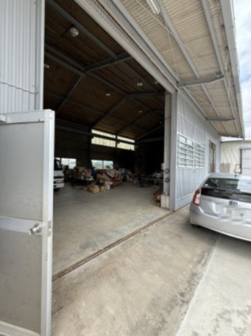 山崎倉庫の駐車場