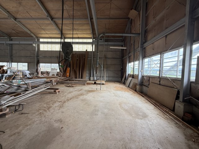 山崎倉庫の駐車場