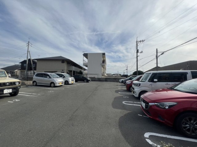 【駐車場】 | ナチュールコート