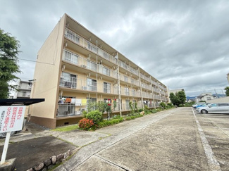 【外観】 | 【清和台ハイム3号棟】地上4階建　総戸数120戸　ご紹介のお部屋は3階部分です♪フルリフォーム済みの素敵な室内です♪