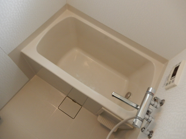 クローバー広畑才の浴室