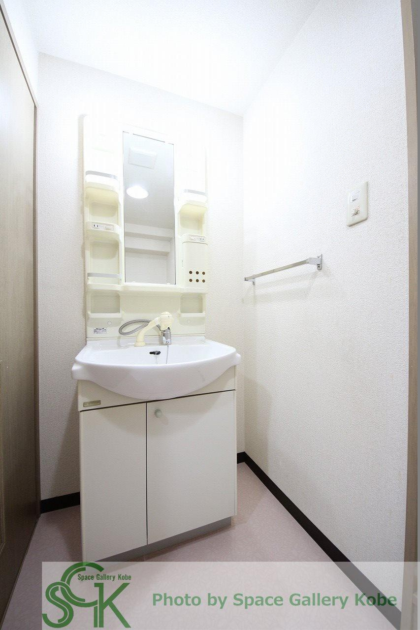フェリスメンテ・狩口台の洗面所|※お部屋により仕様が異なる場合があります※