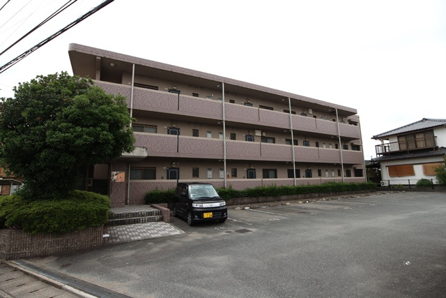 メゾンルミエール【キャッシュバック対象物件】の外観