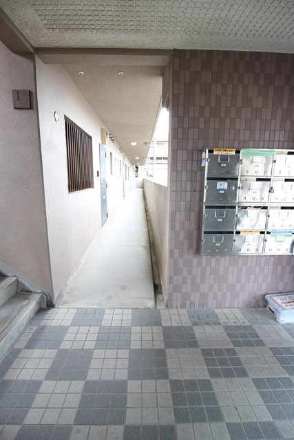 メゾンルミエール【キャッシュバック対象物件】のロビー