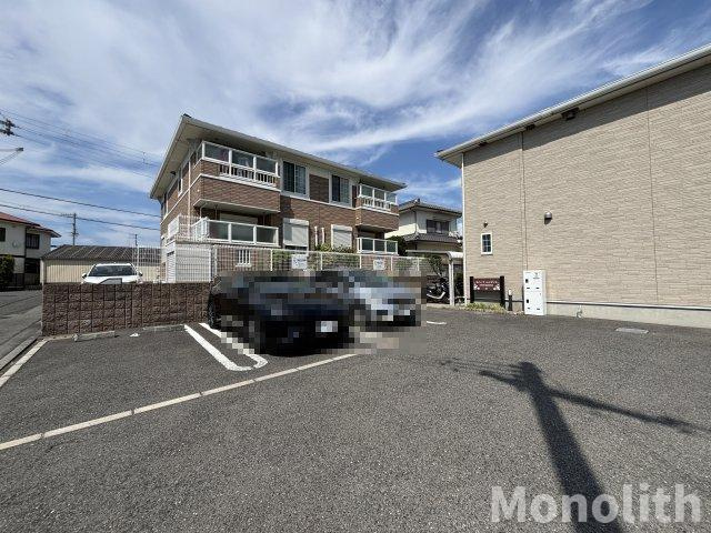 スパーブレジデンスの駐車場