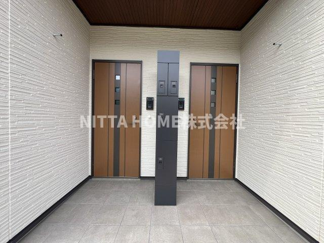 クレール丹波Ⅱのその他共用部分|宅配ＢＯＸが利用できるので荷物の受け取りに便利です◎