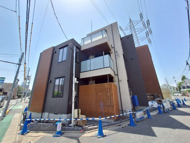 リバーシャトー永福の外観