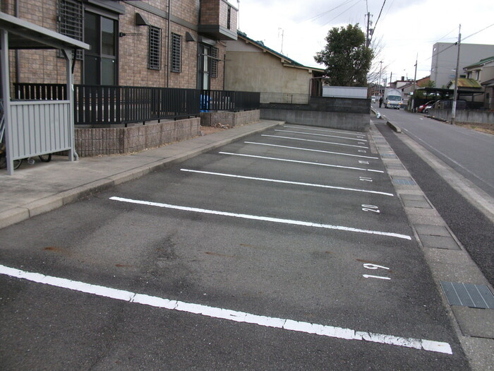 コスモスふじ Ｂの駐車場|駐車場