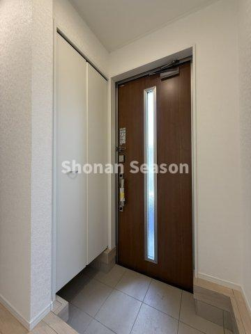 【玄関】 | 家族の靴もスッキリ収納できる玄関です◎