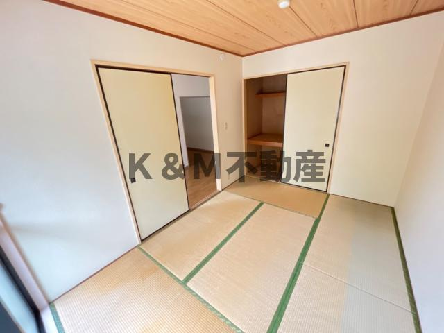 コーポピオーネⅡの内装|明るい色調の室内です