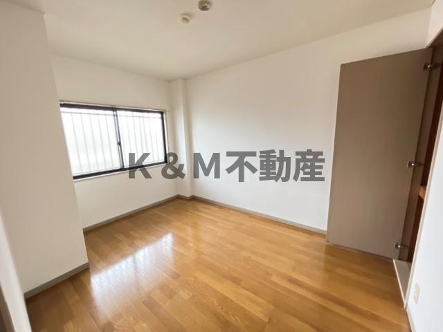 コーポピオーネⅡの寝室|ゆとりの広さです