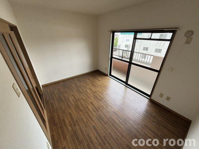 エスポワール女神の居間・リビング