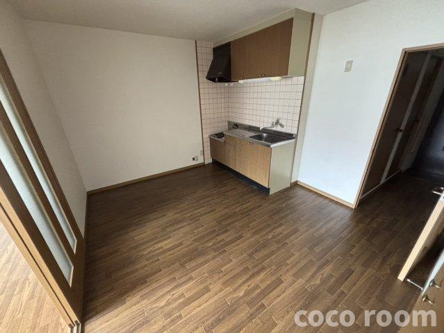 エスポワール女神の居間・リビング