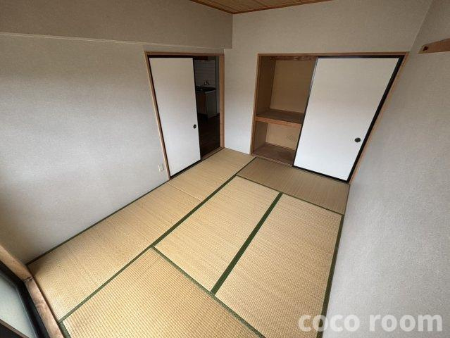 エスポワール女神の和室