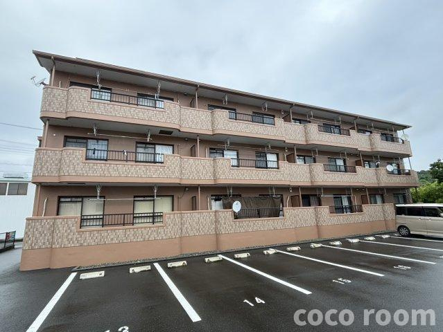 エスポワール女神の外観