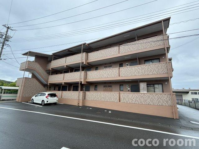 エスポワール女神の外観