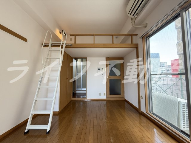 シティパレス21玉造の居間・リビング|リビングです