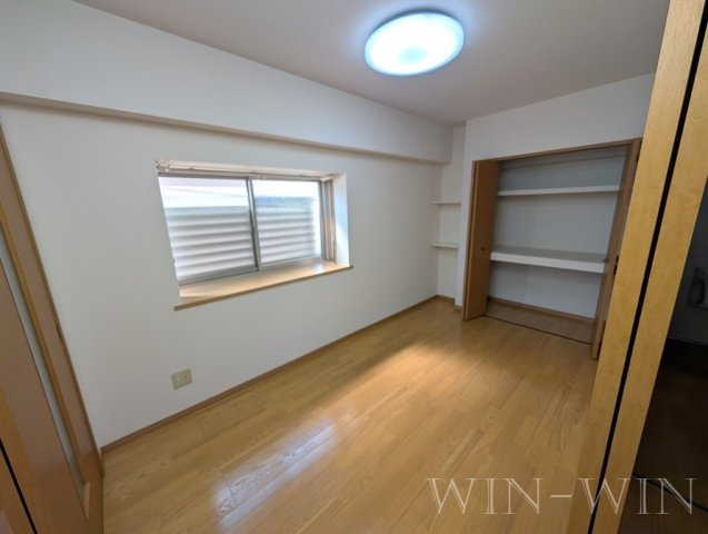 サンフィオーレ中郷の寝室