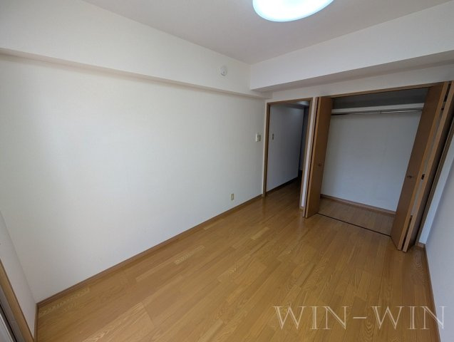 サンフィオーレ中郷の寝室