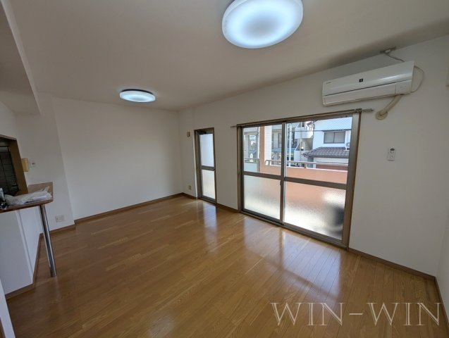 サンフィオーレ中郷の居間・リビング