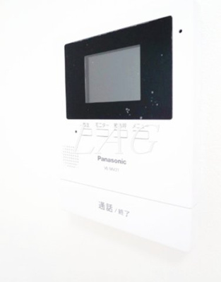 【セキュリティ】 | モアクレスト淵野辺 | モニター付きインターフォンです。