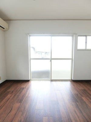 【居間・リビング】 | コンフォートウィンド