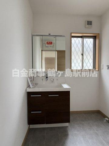 坂戸市関間中古戸建の独立洗面台