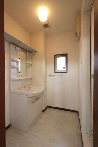 ラフォーレ福居11の洗面所|2025年9月撮影。