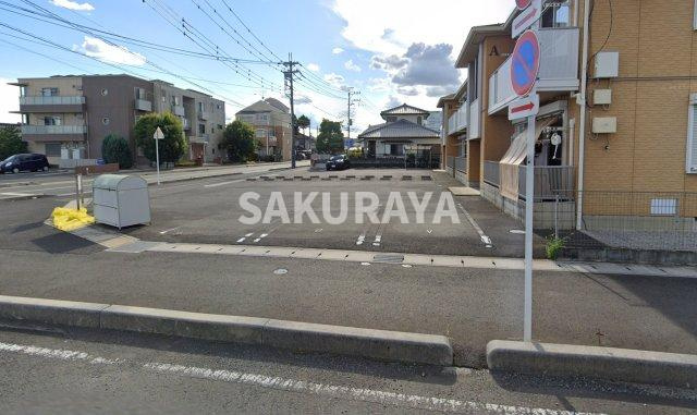 ラフォーレ福居11の駐車場