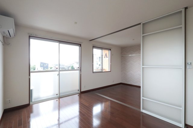 ラフォーレ福居11の居間・リビング|2025年9月撮影。