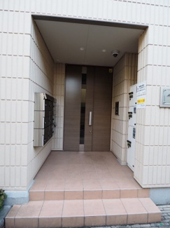【エントランス】