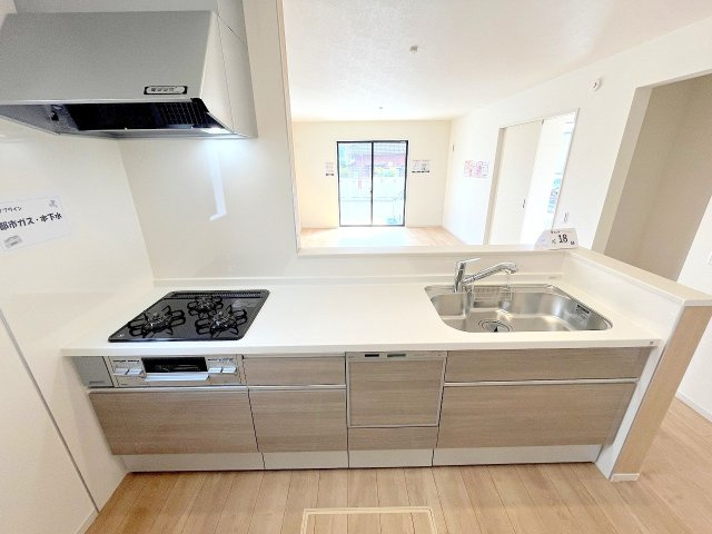 立川市西砂町2丁目　新築戸建全1棟のキッチン